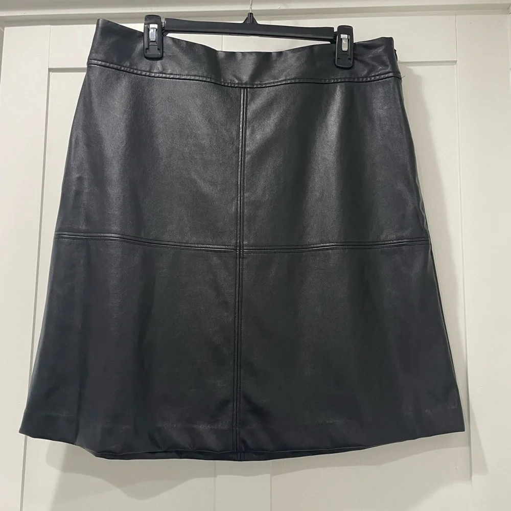 Alfani Faux Leather Skirt Size‎ 10